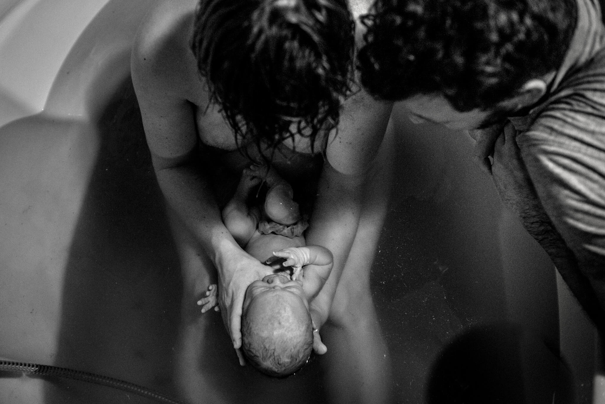 Geboortefotografie Nijmegen badbevalling
