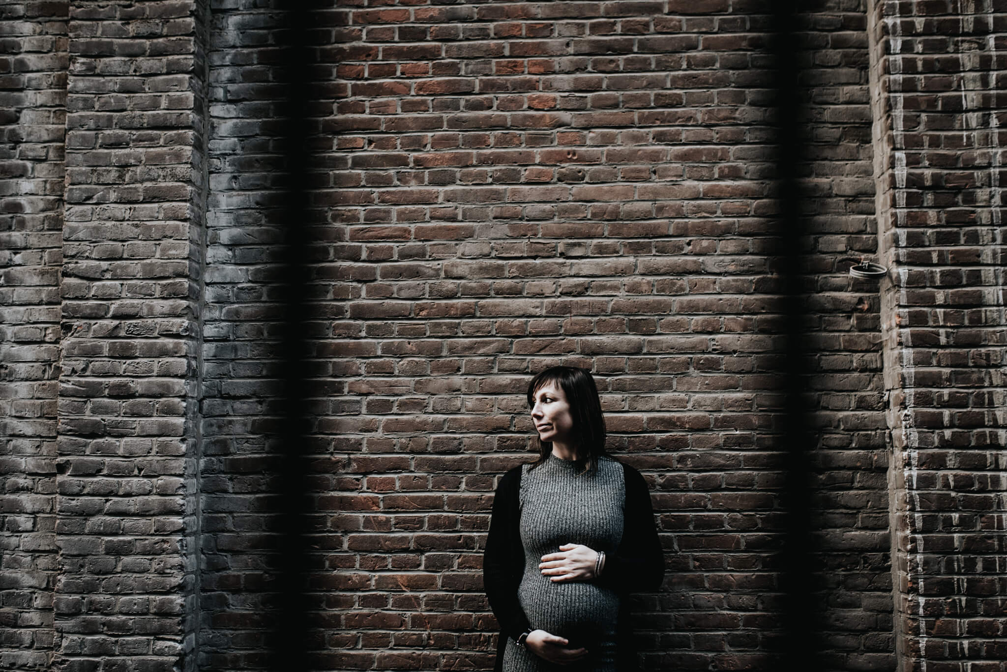 Stoere zwangerschapsfotografie Cindy Willems Birth Day geboortefotografie