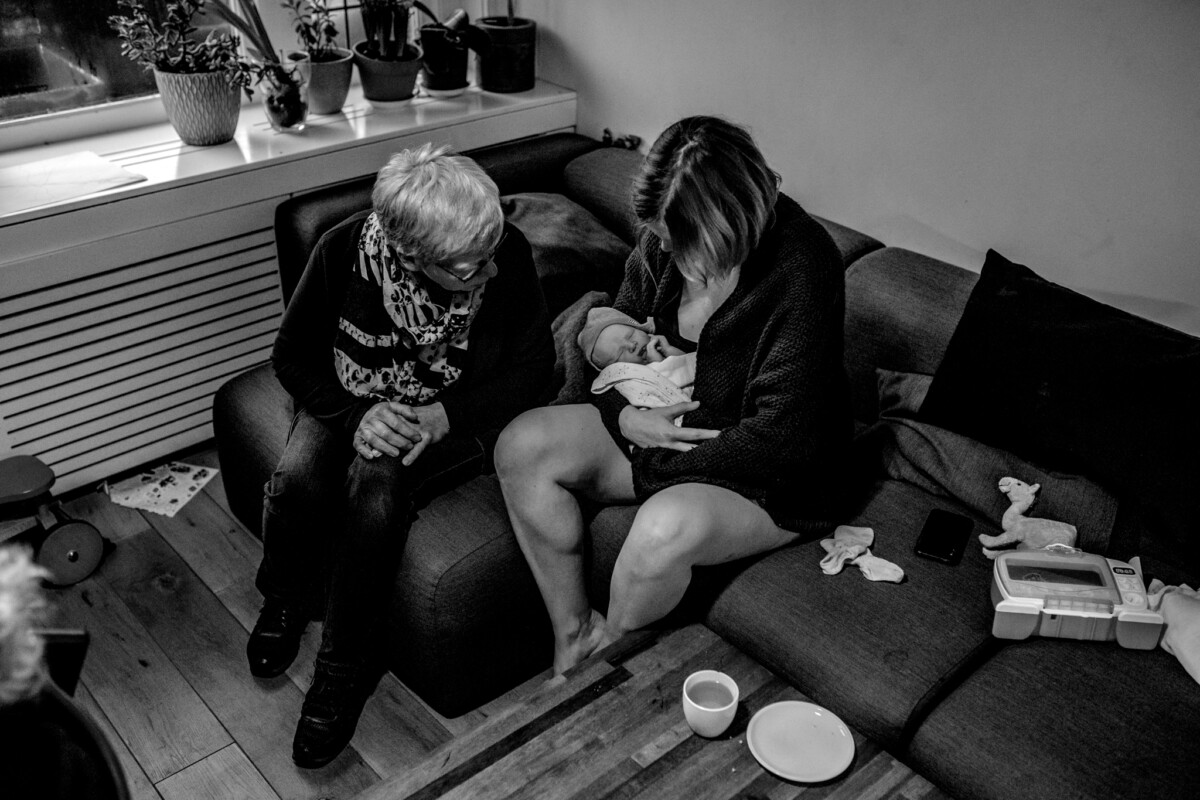 geboortefotografie thuisbevalling Eindhoven Birth Day geboortefotografie Cindy
